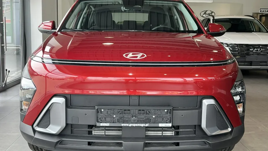 HYUNDAI Kona -