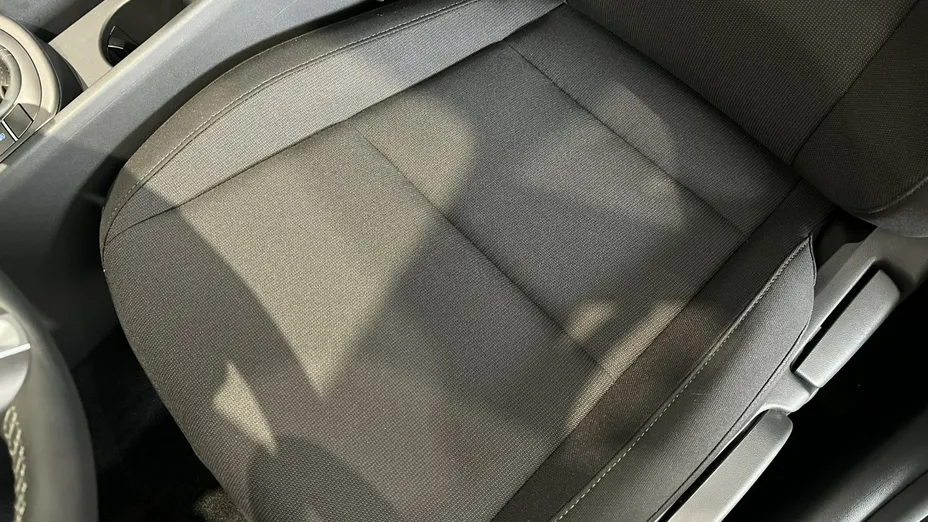 HYUNDAI Kona -