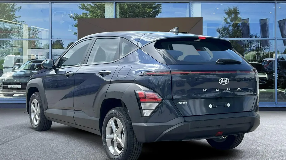 HYUNDAI Kona -