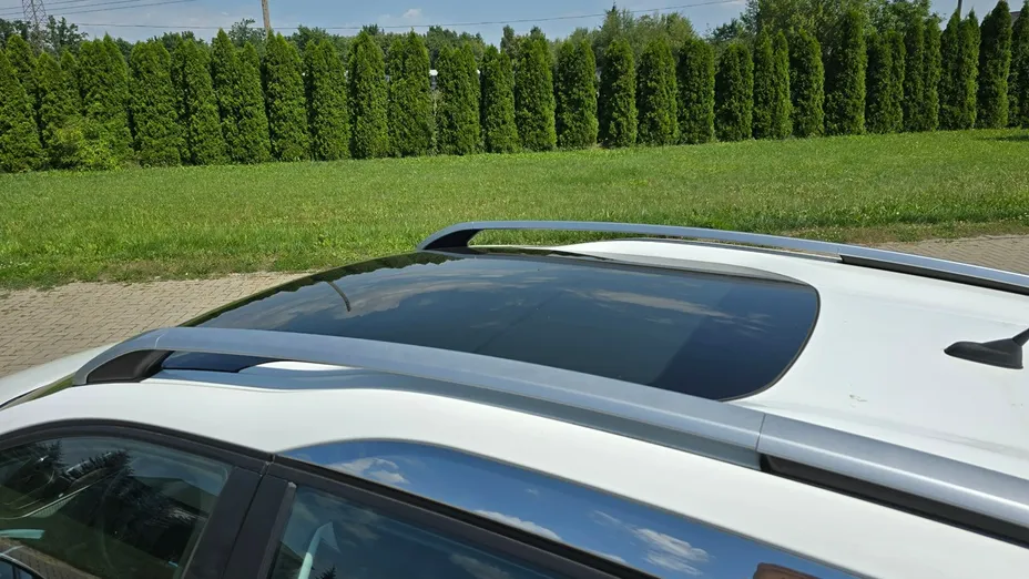 PEUGEOT 2008 -