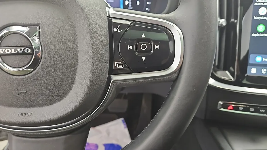 VOLVO V60 -