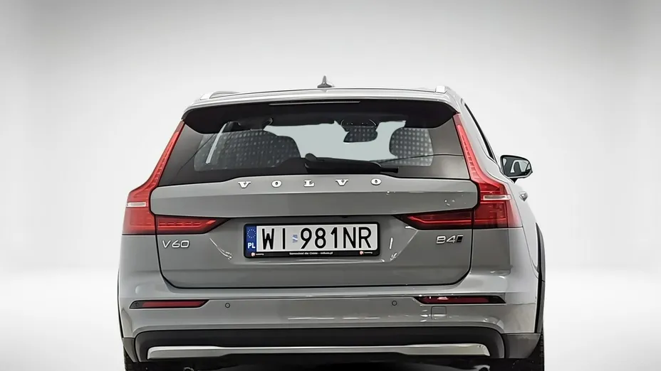 VOLVO V60 -