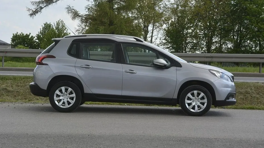 PEUGEOT 2008 -
