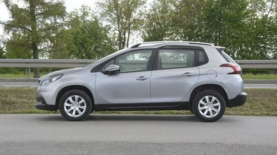 PEUGEOT 2008 -