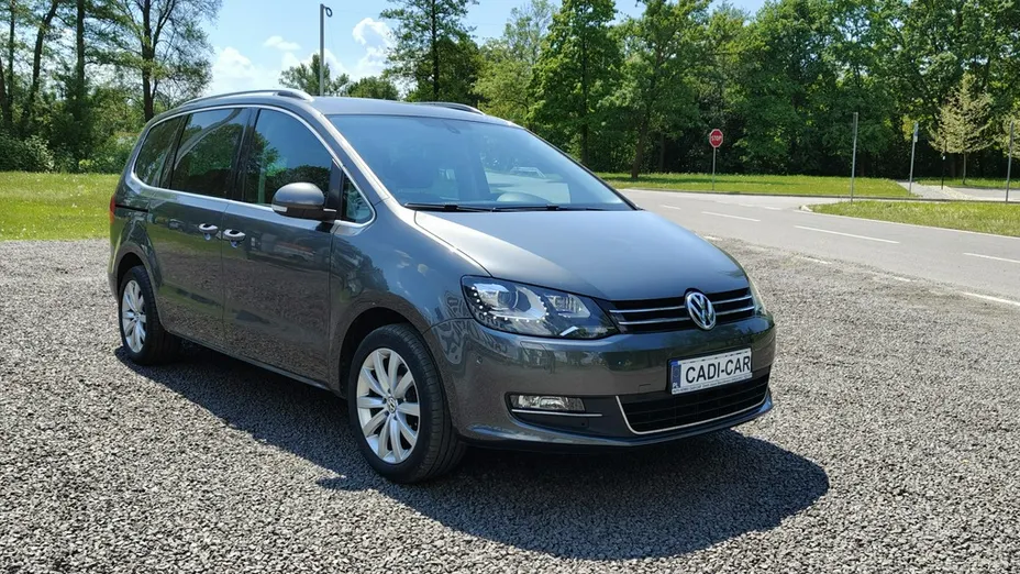 VOLKSWAGEN Sharan -