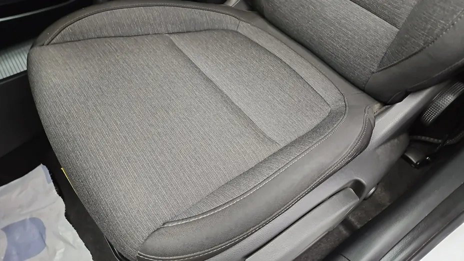 HYUNDAI Kona -
