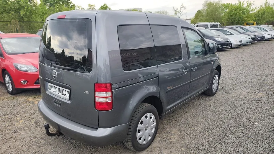 VOLKSWAGEN Caddy -