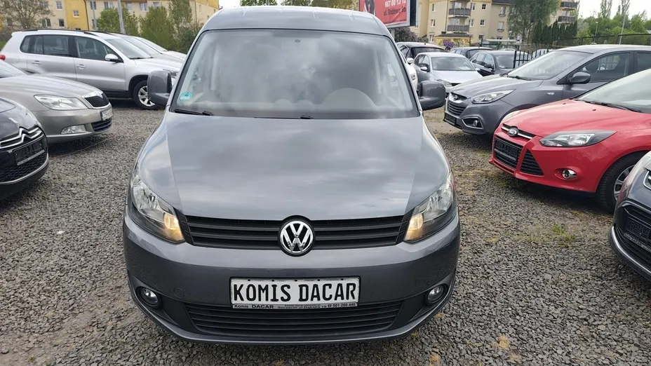 VOLKSWAGEN Caddy -
