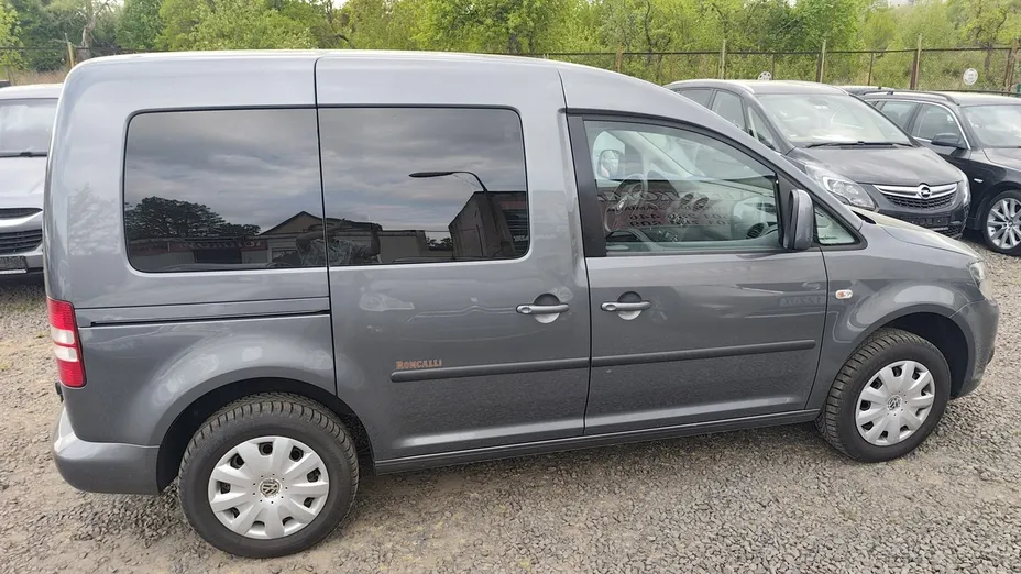 VOLKSWAGEN Caddy -