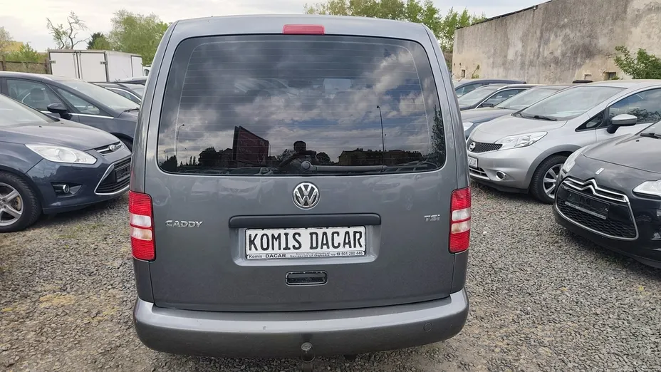 VOLKSWAGEN Caddy -