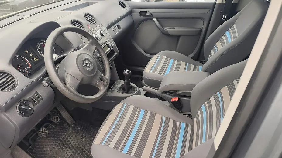 VOLKSWAGEN Caddy -