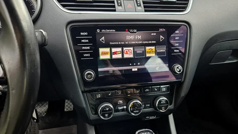 SKODA Octavia -