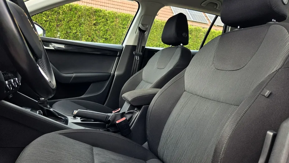 SKODA Octavia -