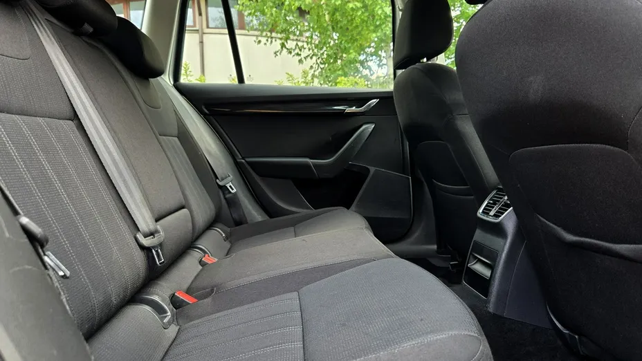 SKODA Octavia -