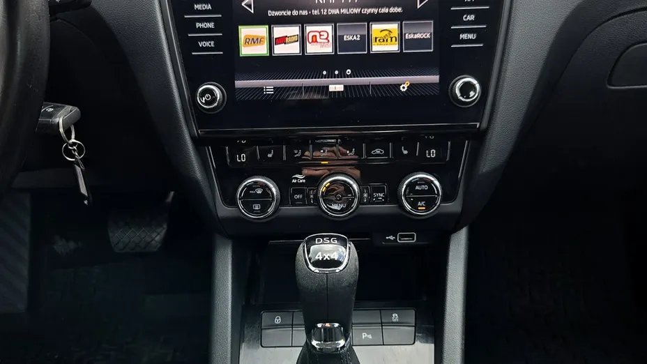 SKODA Octavia -