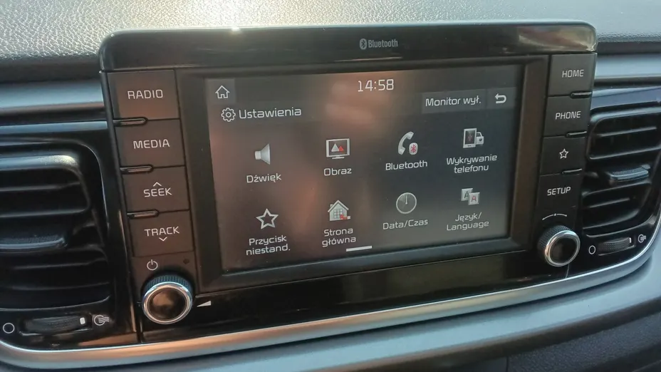 KIA Rio -