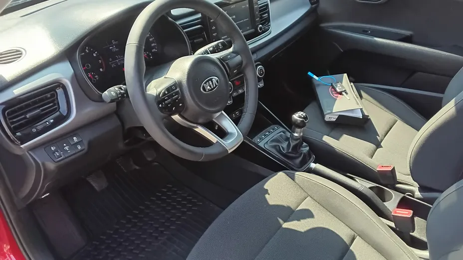 KIA Rio -