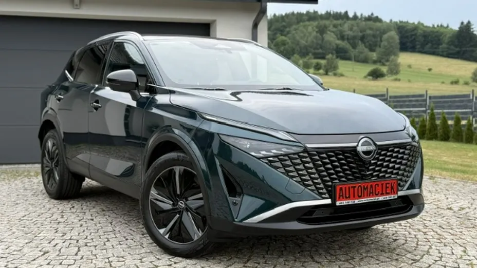 NISSAN Qashqai -