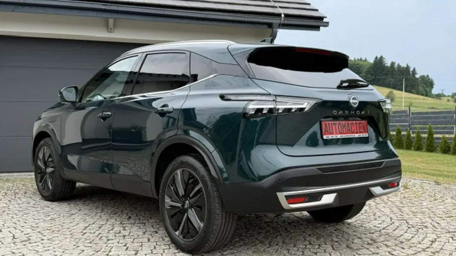 NISSAN Qashqai -