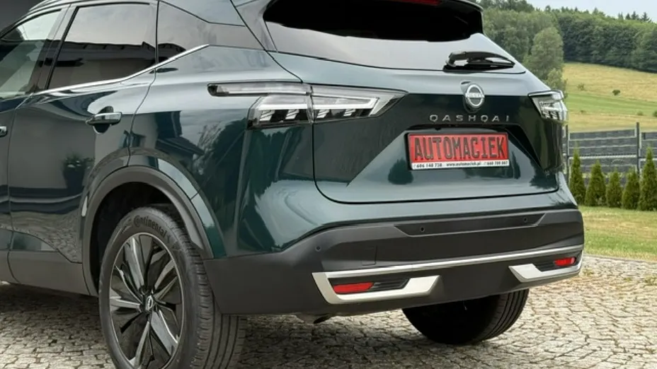 NISSAN Qashqai -