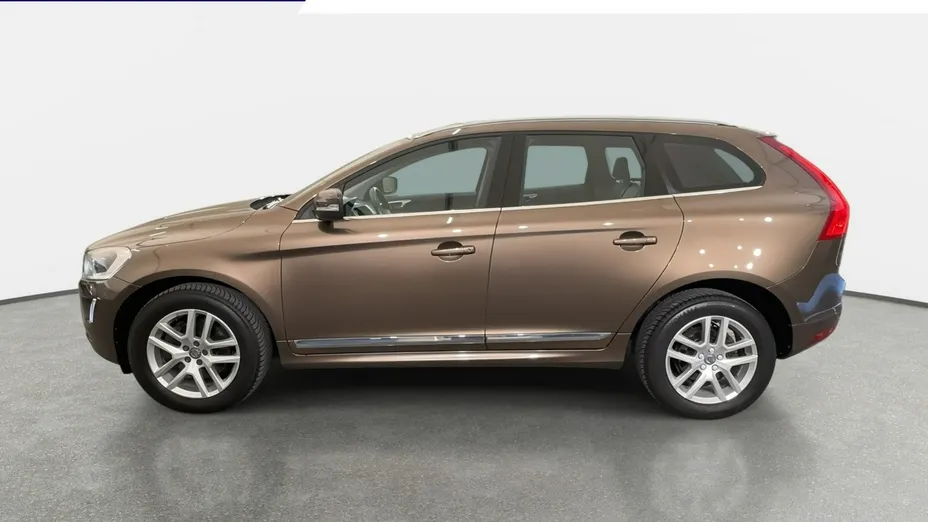 VOLVO XC60 -