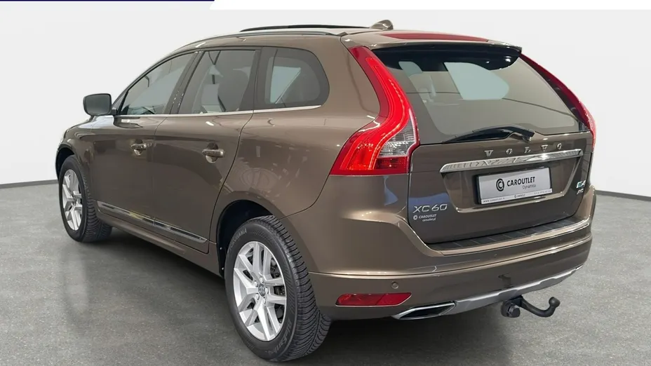 VOLVO XC60 -