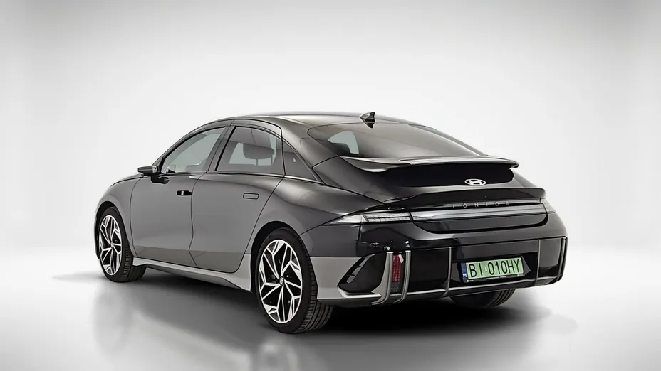 HYUNDAI Ioniq 6 -