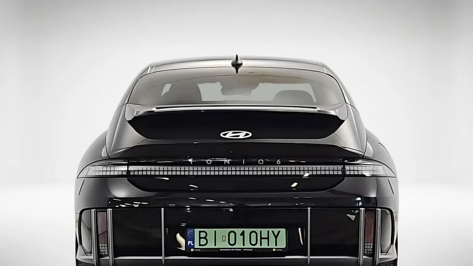 HYUNDAI Ioniq 6 -