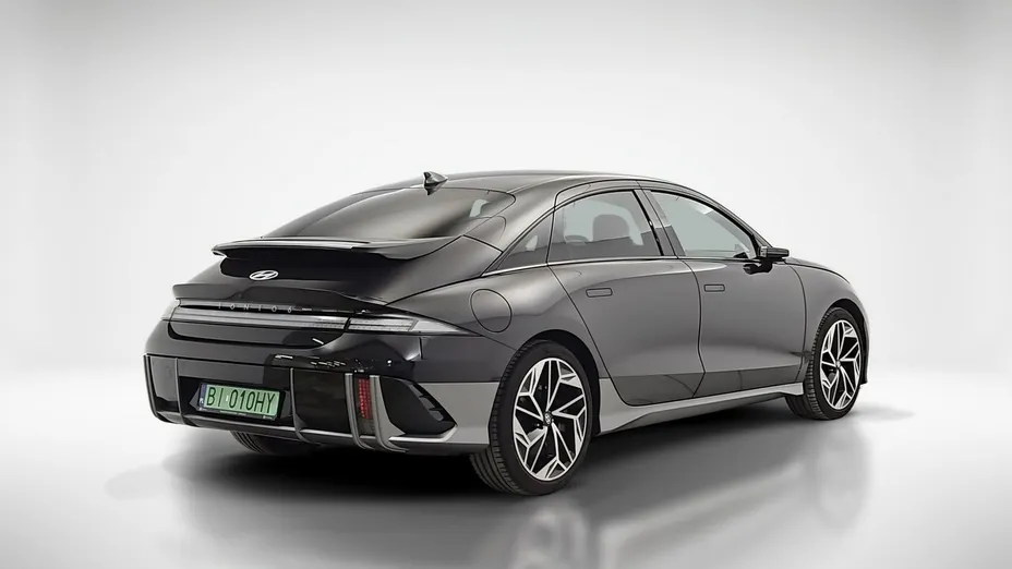 HYUNDAI Ioniq 6 -