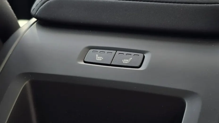 VOLVO XC60 -