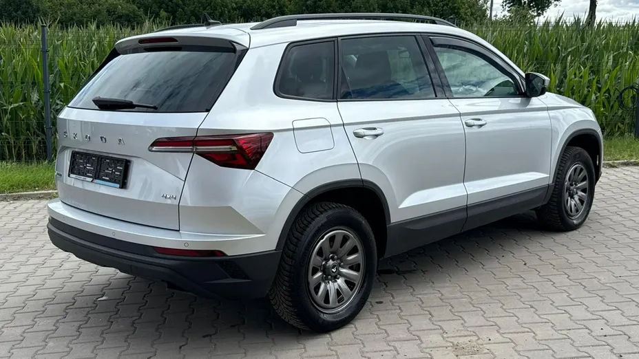 SKODA Karoq -