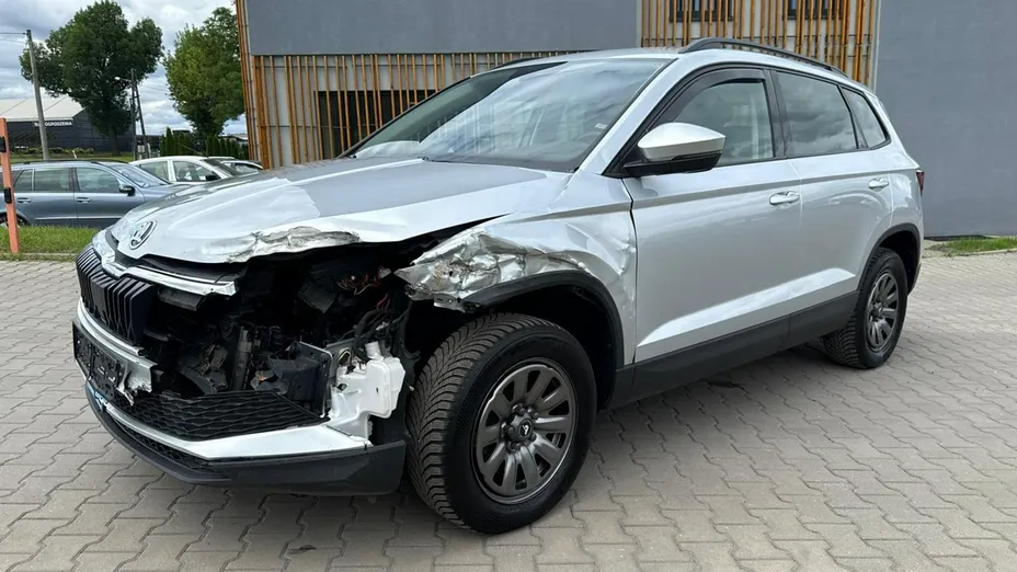SKODA Karoq -