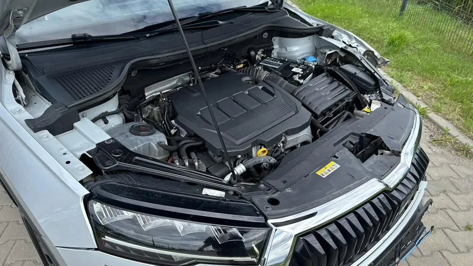 SKODA Karoq -