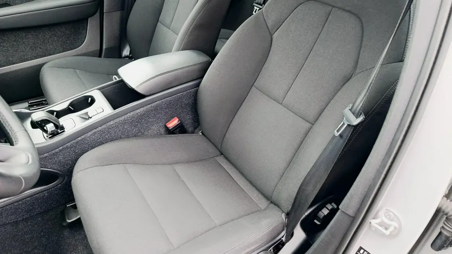 VOLVO XC40 -