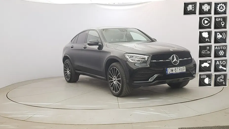 MERCEDES-BENZ GLC -