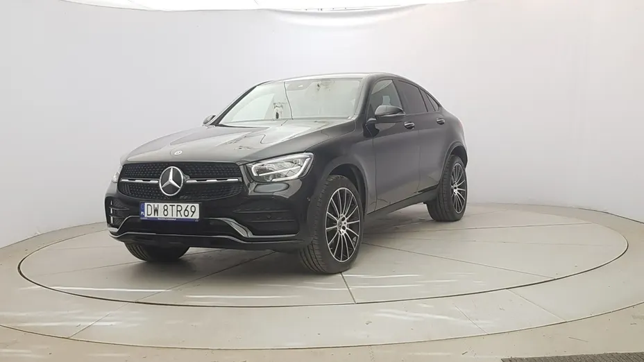 MERCEDES-BENZ GLC -