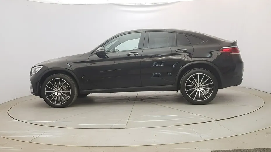 MERCEDES-BENZ GLC -