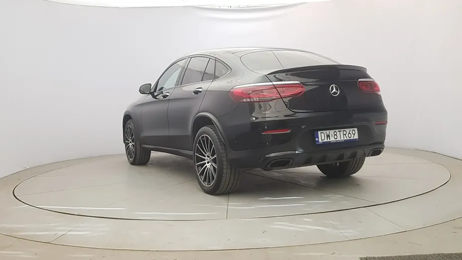 MERCEDES-BENZ GLC -