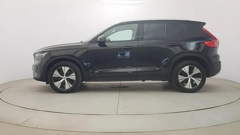 VOLVO XC40 -
