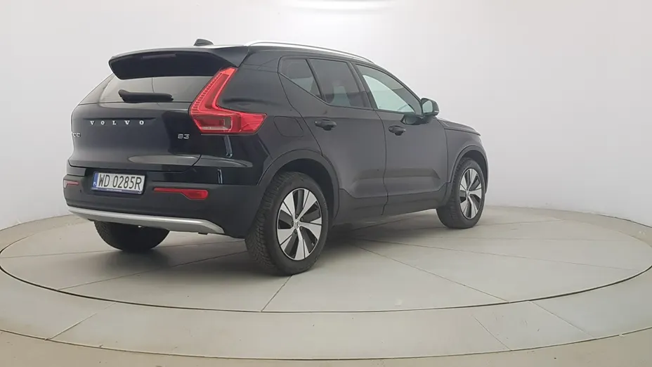 VOLVO XC40 -