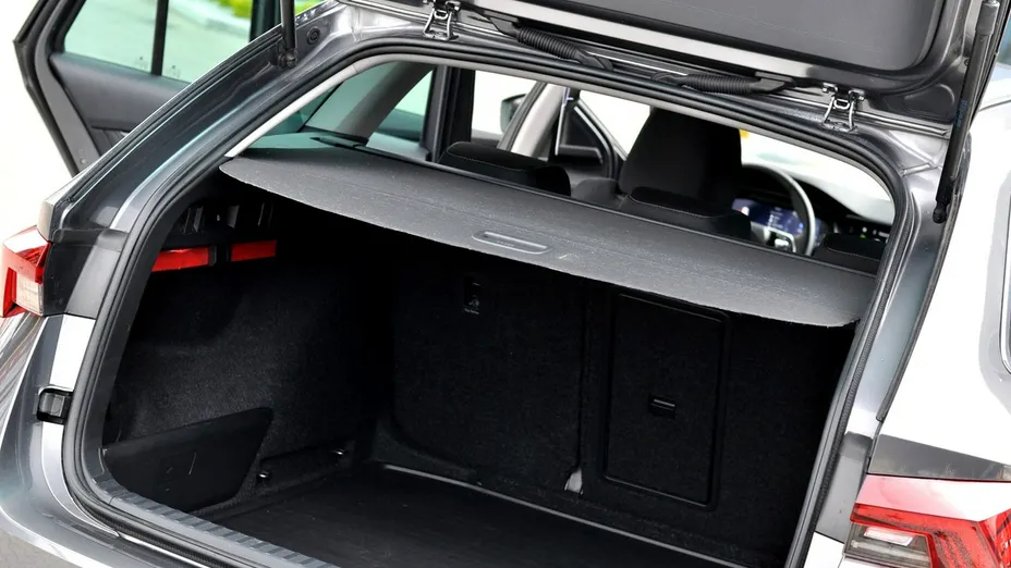 SKODA Octavia -