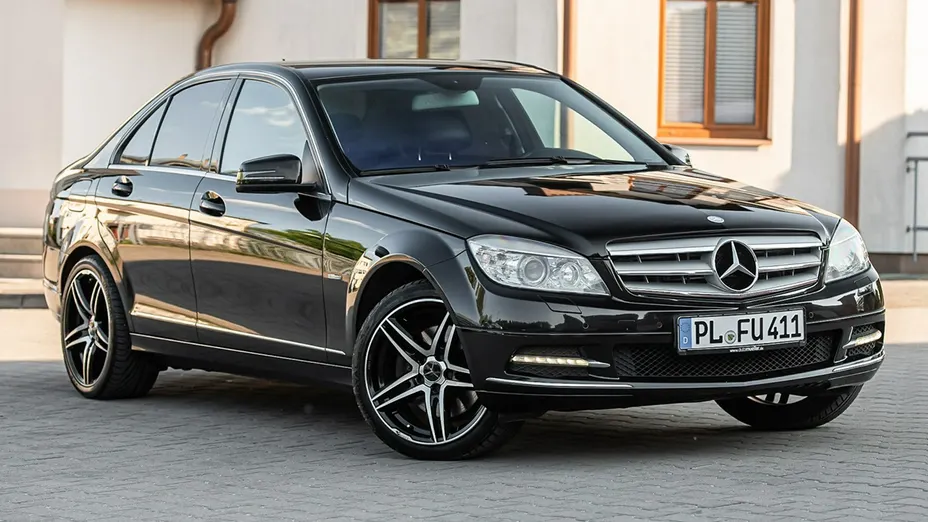 MERCEDES-BENZ C Klasa -