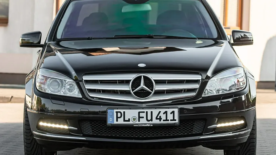 MERCEDES-BENZ C Klasa -