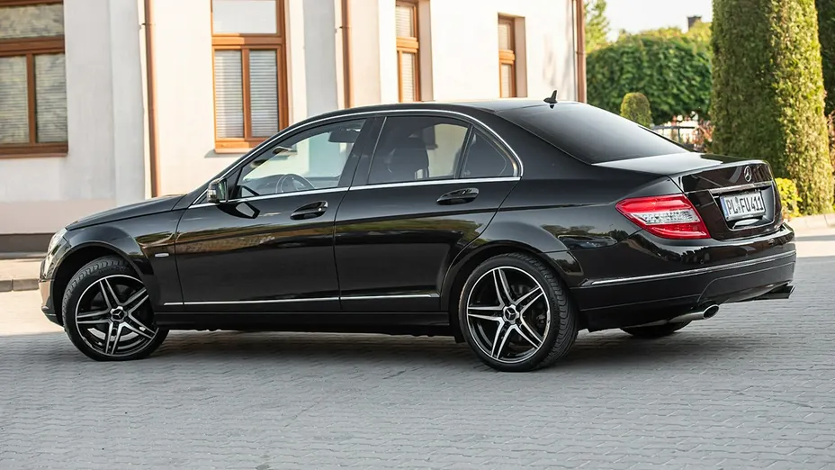 MERCEDES-BENZ C Klasa -