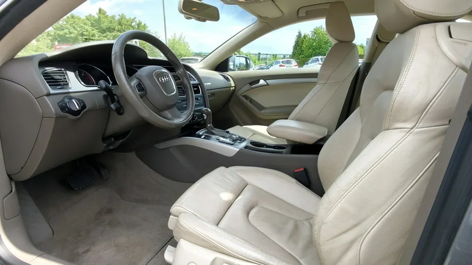 AUDI A5 -