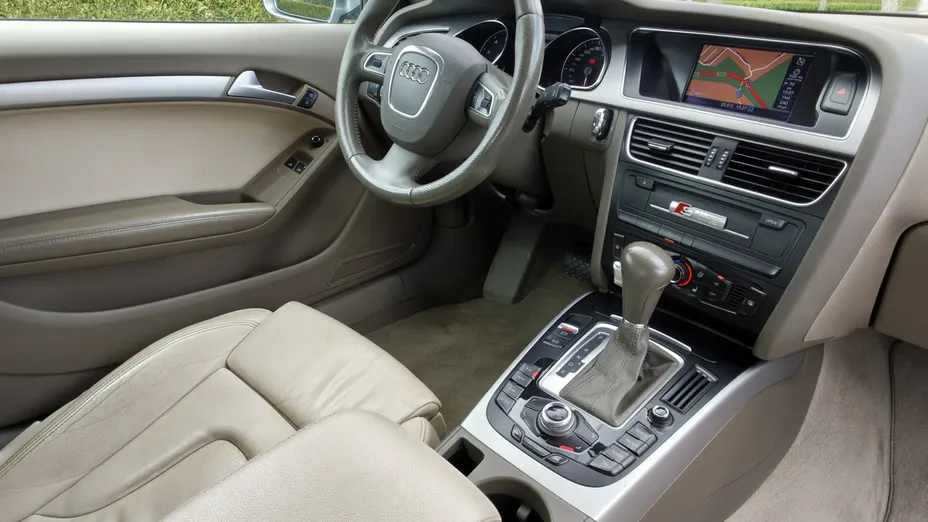 AUDI A5 -