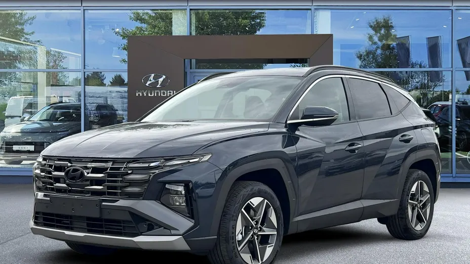 HYUNDAI Tucson -