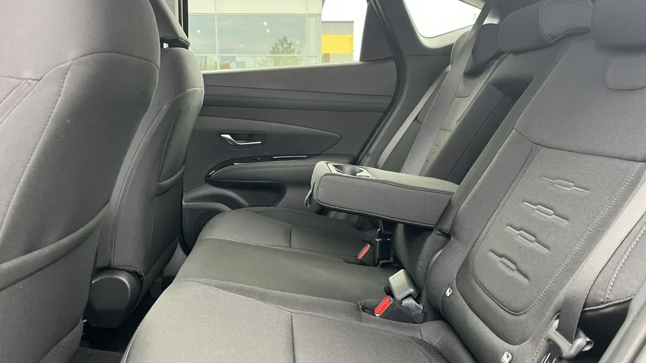 HYUNDAI Tucson -