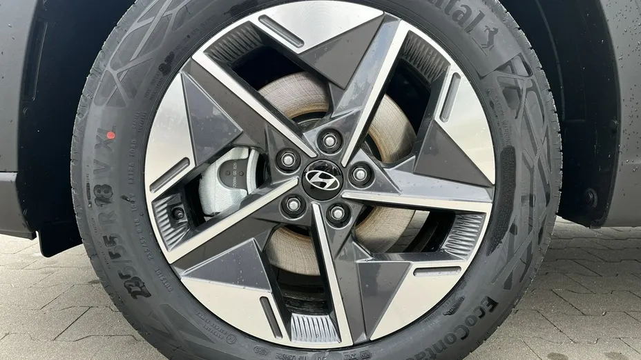 HYUNDAI Tucson -