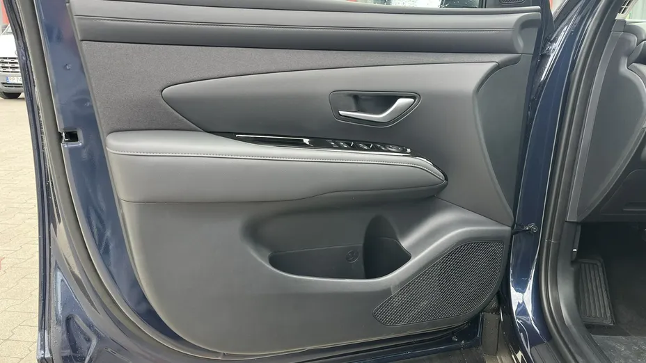 HYUNDAI Tucson -